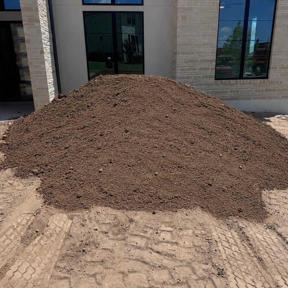 75/25 Topsoil Mix | Full Tri-Axle Truckload