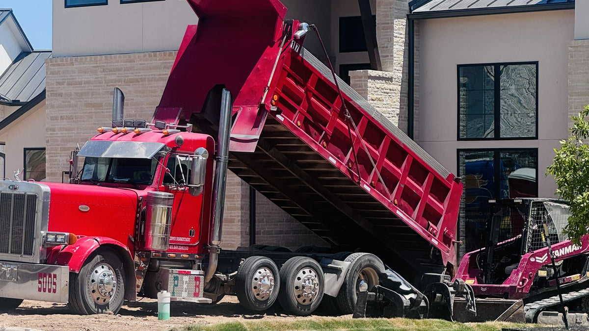 75/25 Topsoil Mix | Full Tri-Axle Truckload
