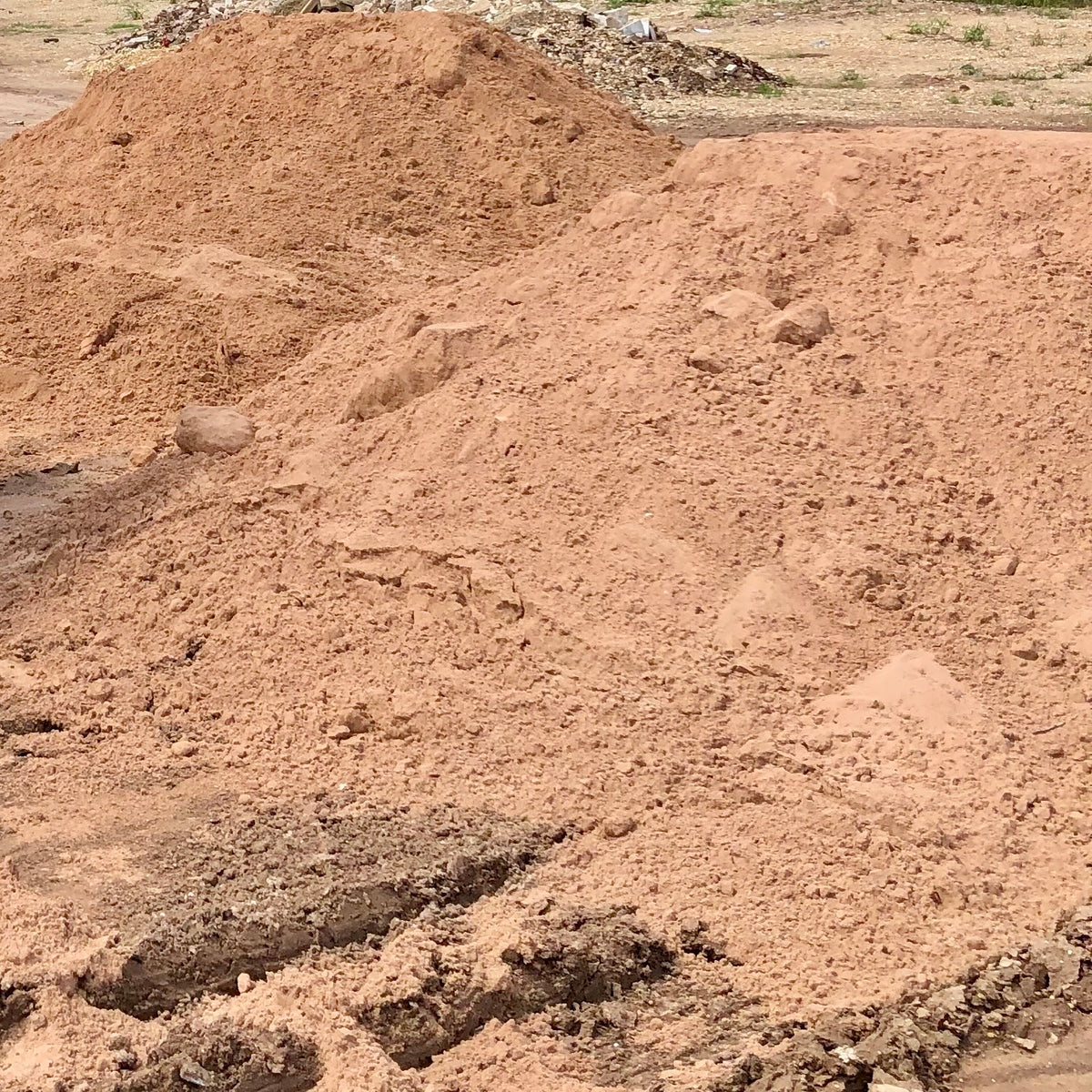Sandy Loam Topsoil | Full Tri-Axle Truckload